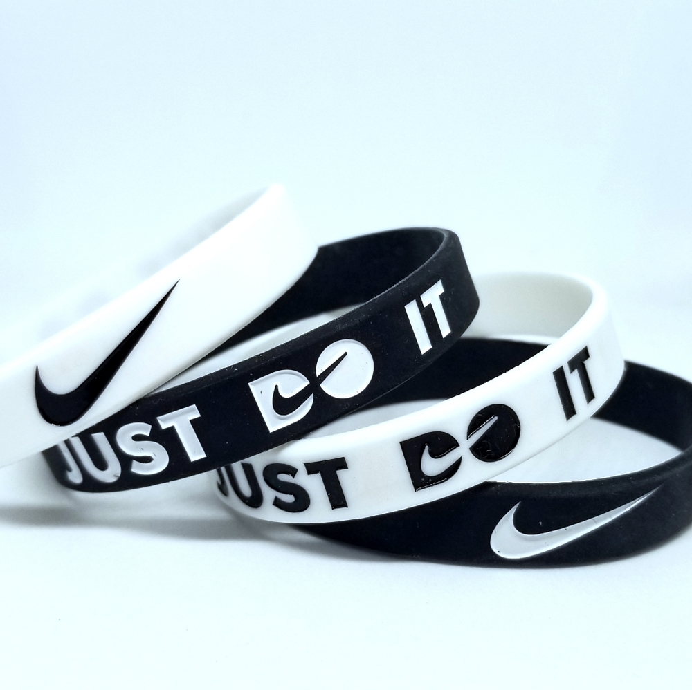 Nike Silicone Wristband Bracelet Band 4 Piece - Picture 2 of 9